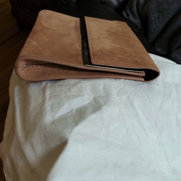 💥NEW💥MAISON MARTIN MARGIELA🥳Host Pick🥳Peach Suede Clutch - Picture 6 of 7